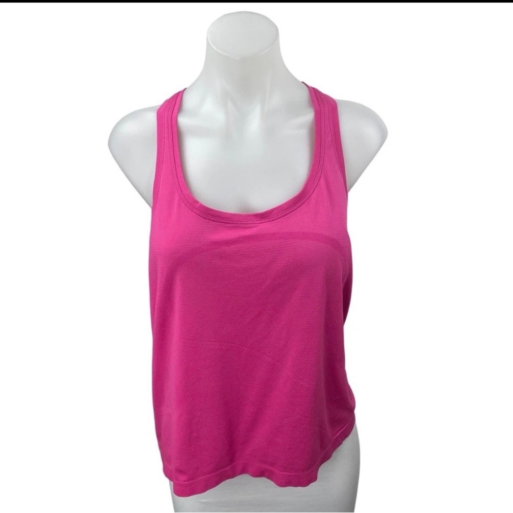 Lululemon women’s Hot Pink Scoop Neck Tank Top